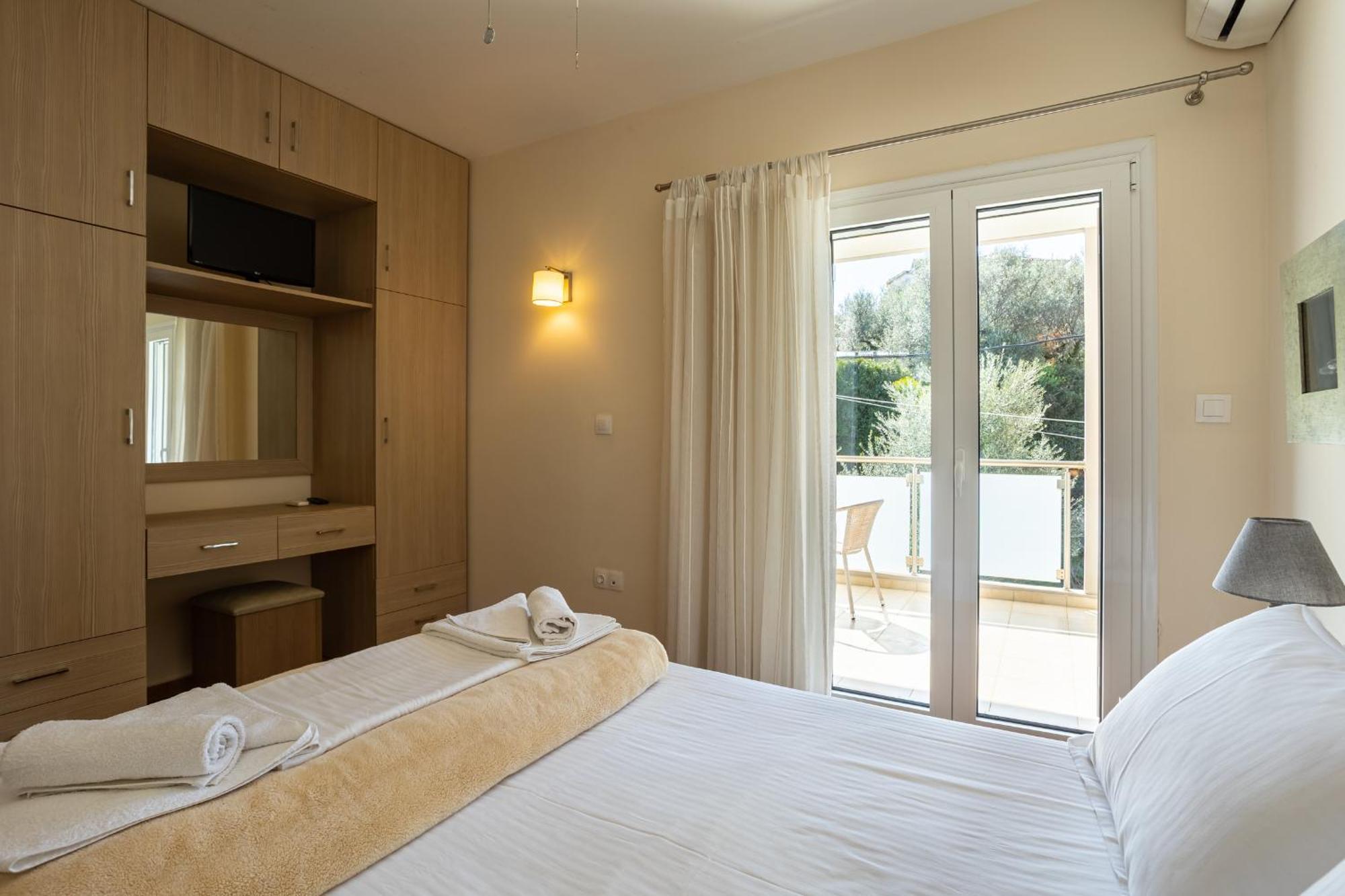 Avia Blue Maisonettes - Messinia Gulf Retreat Exterior foto
